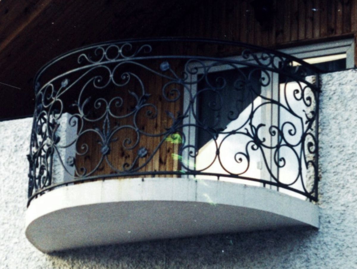 Калейдоскоп-Балкон. Новобіличі